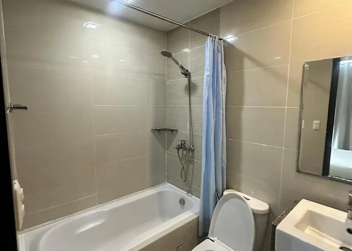 Executive In Mactan Newtown Punta Engano (Mactan)